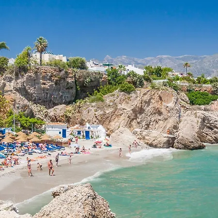 Bahia Canovas Lägenhet Nerja